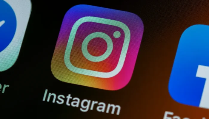¿El shadowban en Instagram lo causa comprar seguidores?