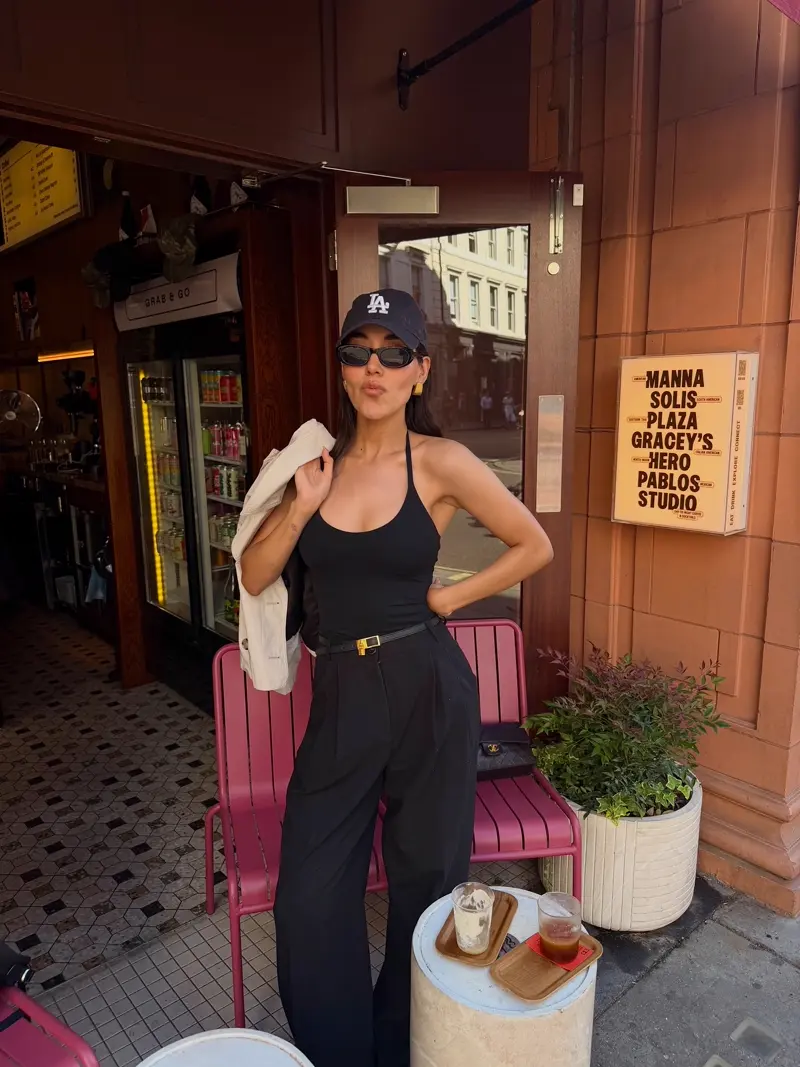 @cyndirmzp: moda y mensajes de fe que conquistan Londres
