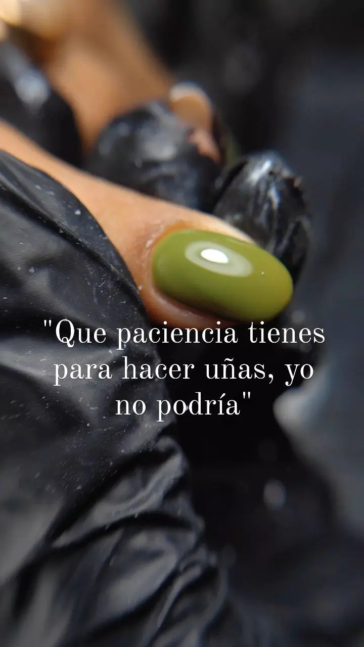@aabbybeauty: Beauty House, maquillaje, uñas y novias en Durango