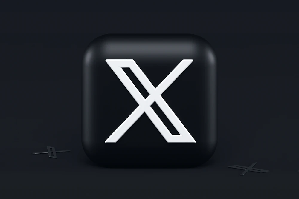 Icono 3D de X sobre fondo oscuro: comprar seguidores de Twitter/X en Mexico